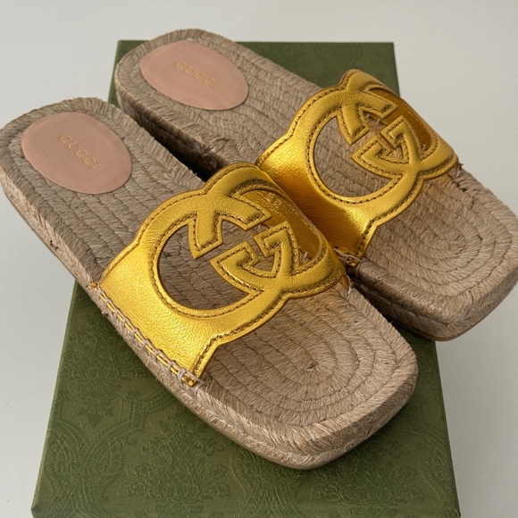 size 37G - Gucci Espadrille Gold GG cutout slide sandal - Picture 1 of 8